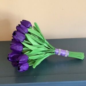 24 stems dark purple tulip bridal bouquet